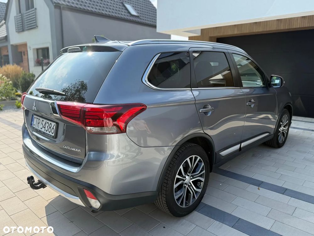 Mitsubishi Outlander 2.0 2WD CVT Diamant Edition - 5