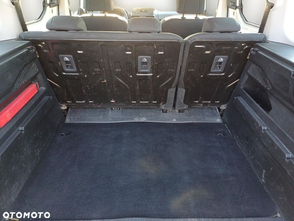 Toyota Proace City Verso 1.5 D-4D Combi - 11
