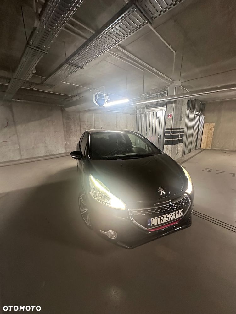 Peugeot 208 1.6 THP GTi - 2