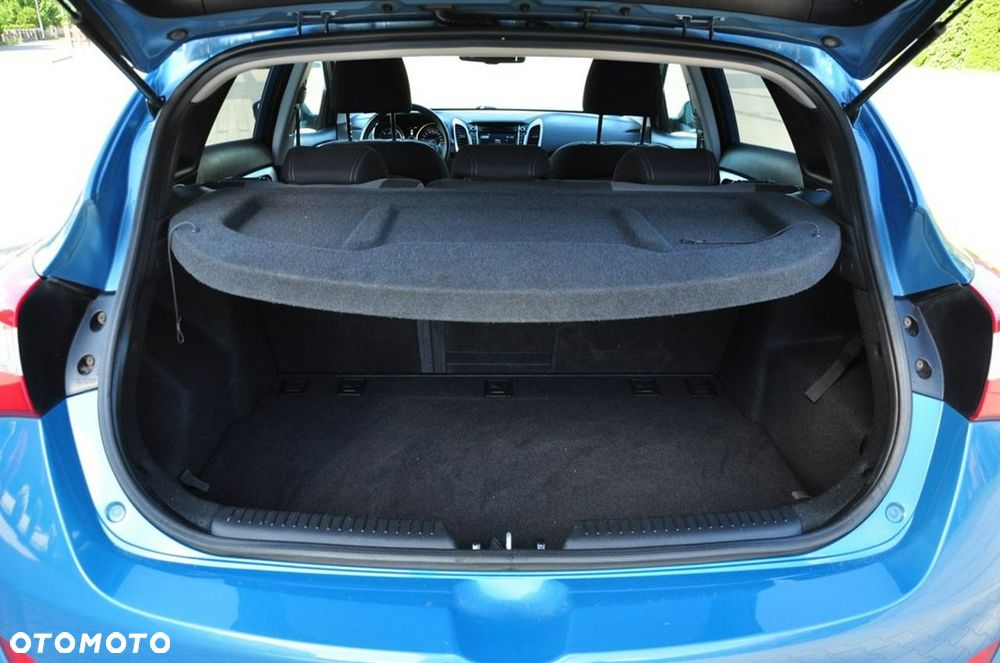 Hyundai i30 - 25