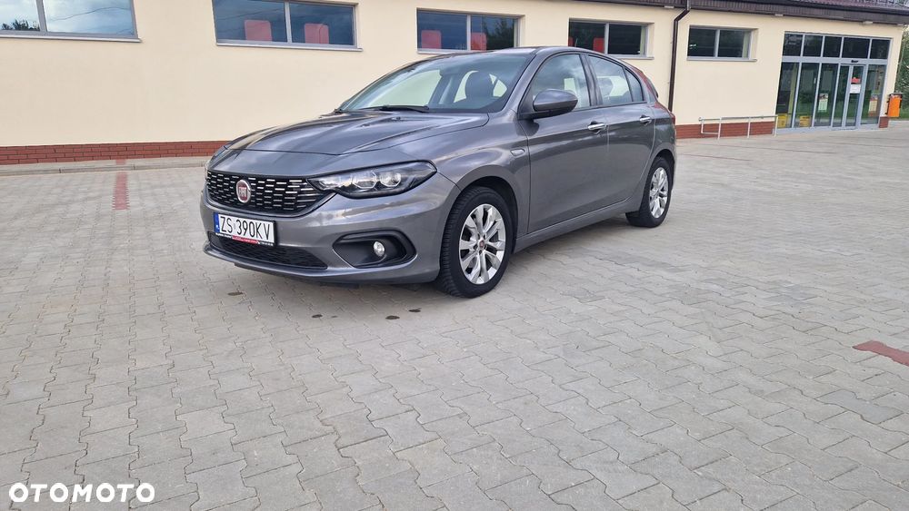 Fiat Tipo 1.4 T-Jet Business Line - 1