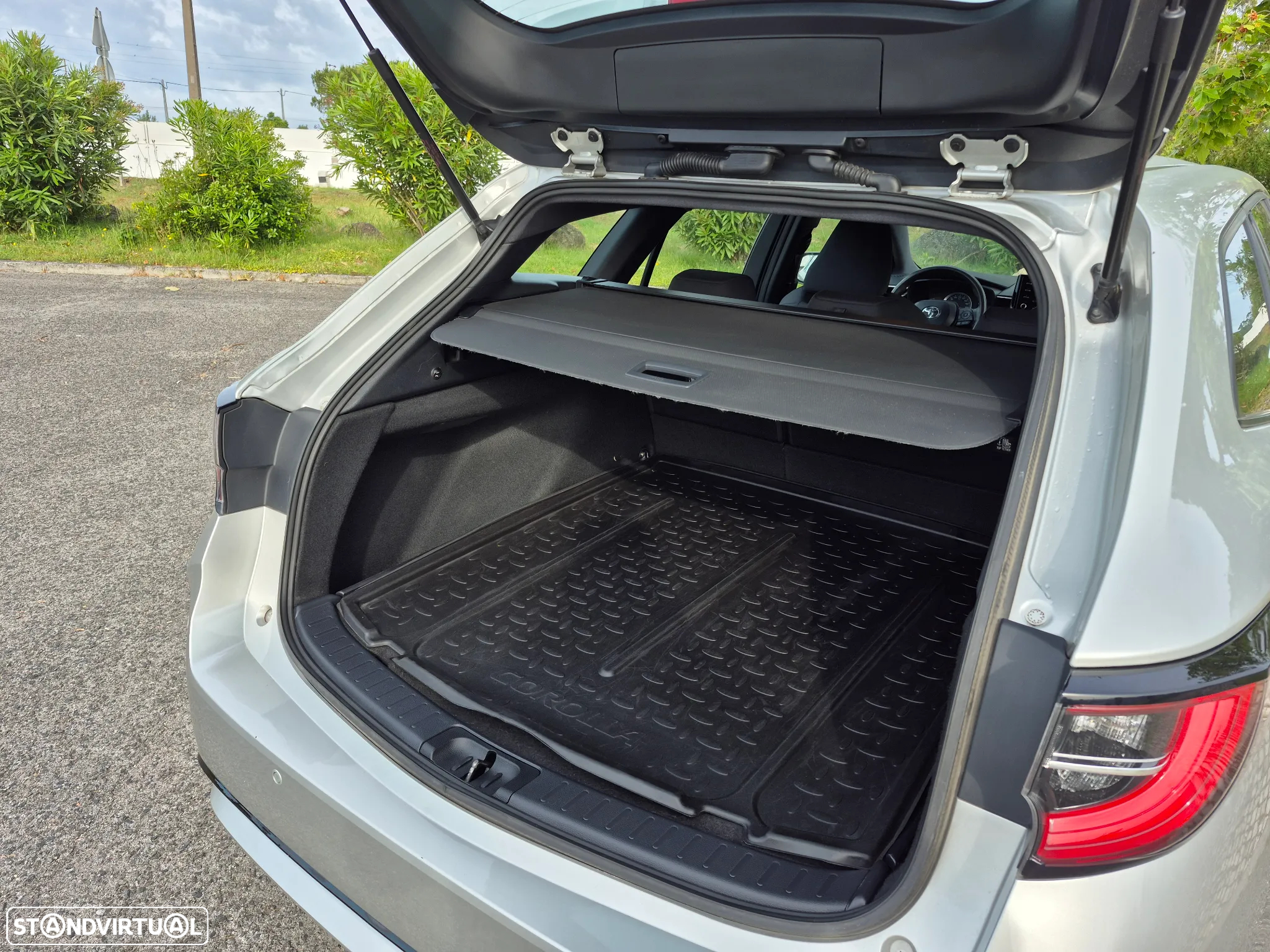 Toyota Corolla Touring Sports 1.2T Active - 10