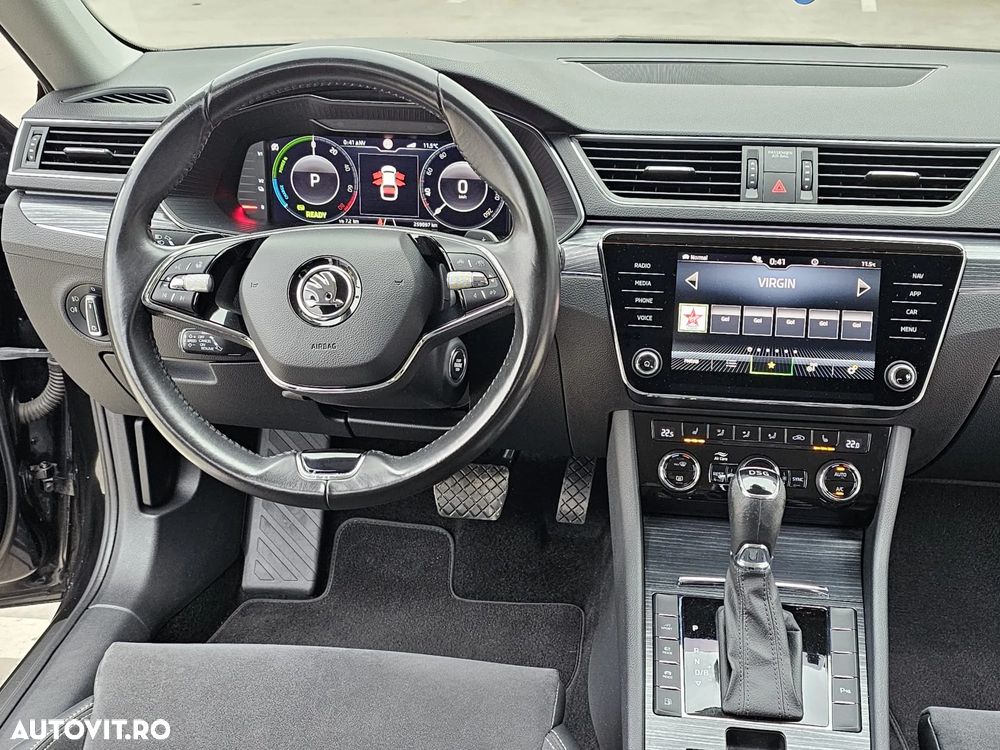 Skoda Superb 1.4 TSI iV DSG Sportline - 6