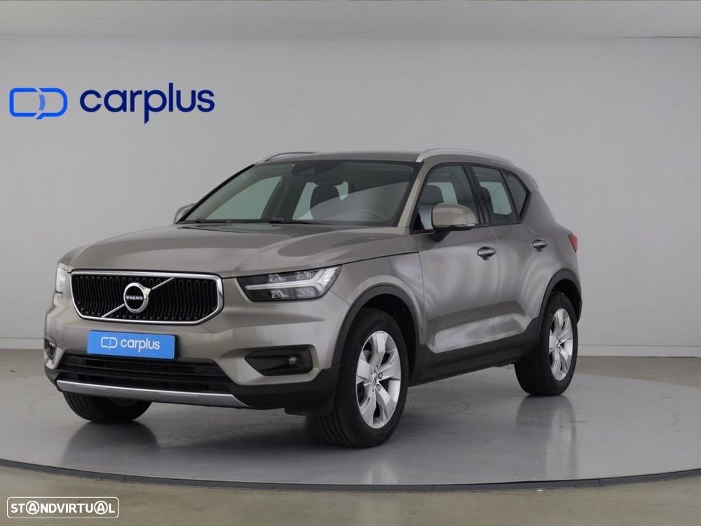 Volvo XC 40 2.0 D3 Momentum - 1
