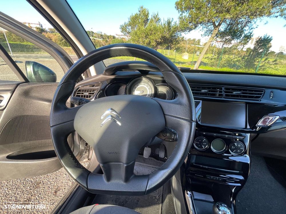 Citroën C3 1.2 PureTech Collection - 8