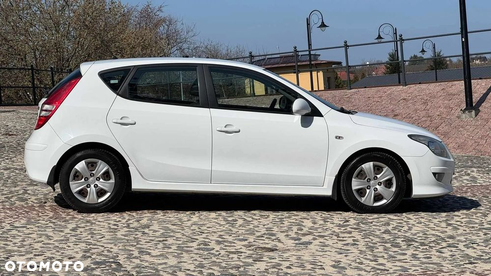 Hyundai i30 - 19