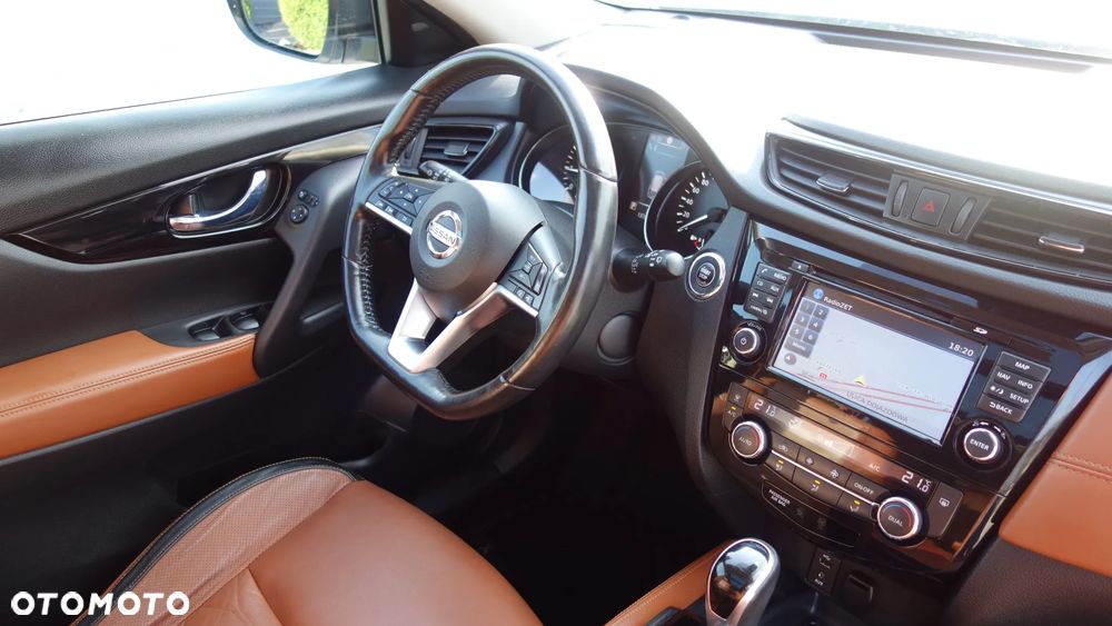 Nissan X-Trail 1.3 DIG-T Tekna 2WD DCT - 32