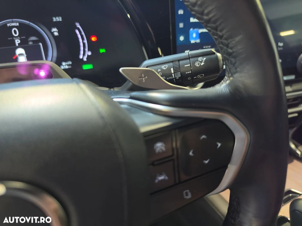 Lexus Seria RX 350h E-Four HEV Luxury Mark Levinson - 36