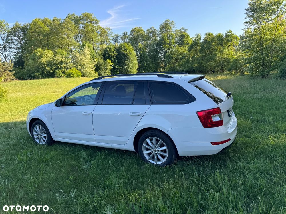 Skoda Octavia 1.6 TDI Ambition - 31