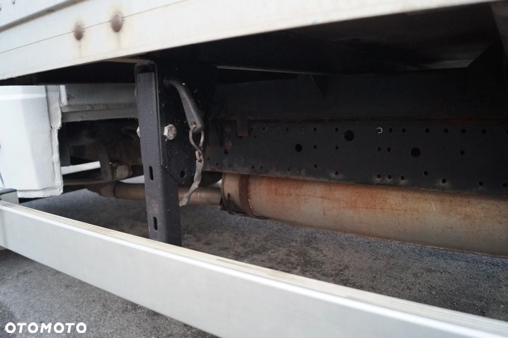 Mercedes-Benz Vario 612 - 24