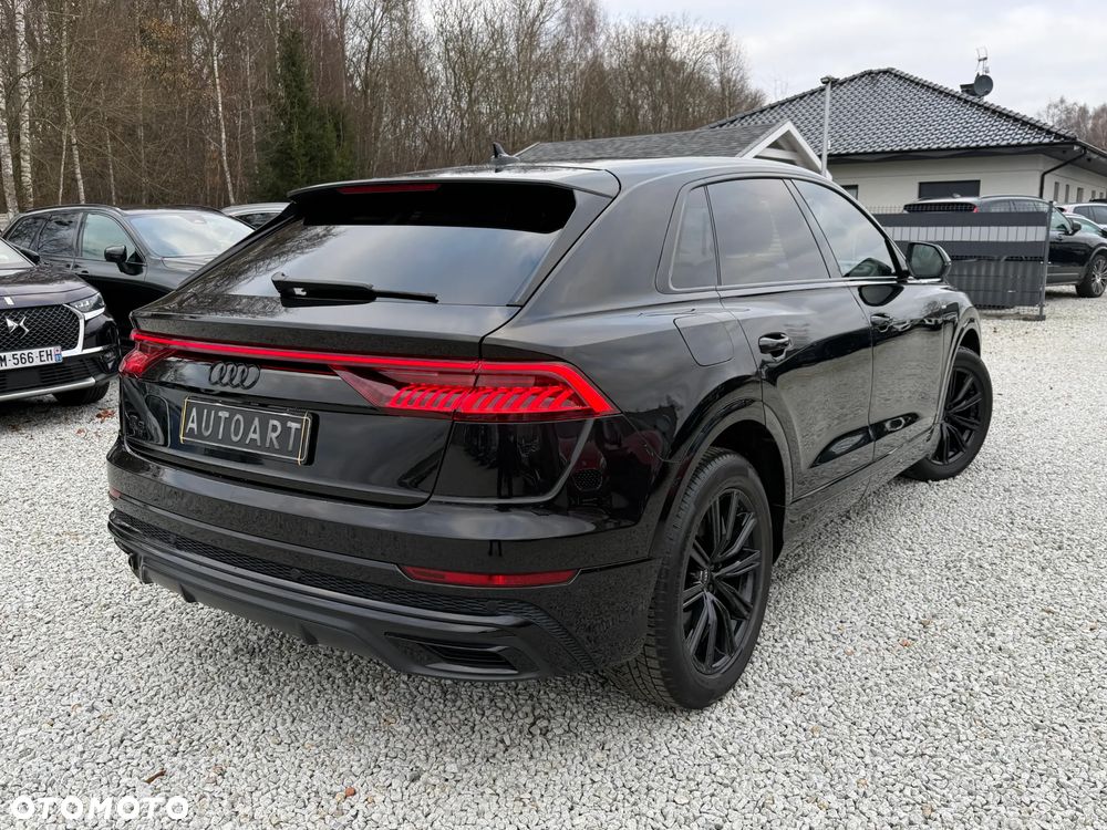 Audi Q8 - 15