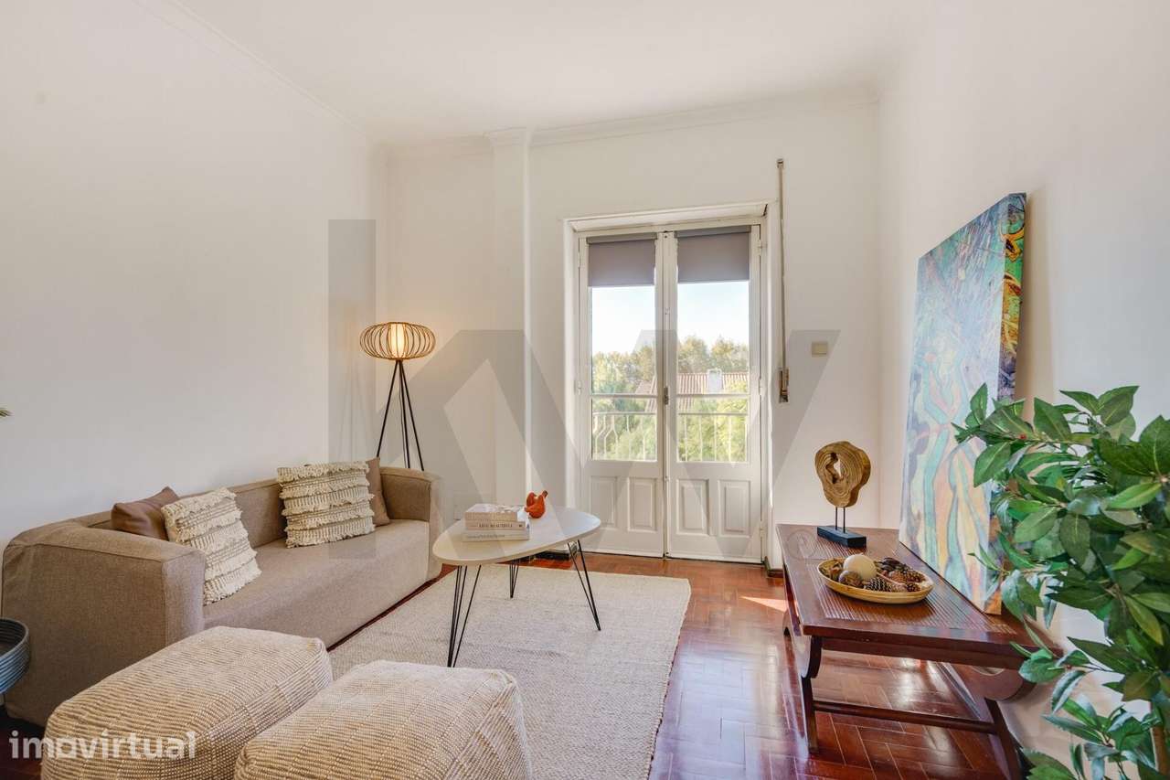 Apartamento T2 em Carcavelos | Varanda e Vista Desafogada - Grande imagem: 4/16