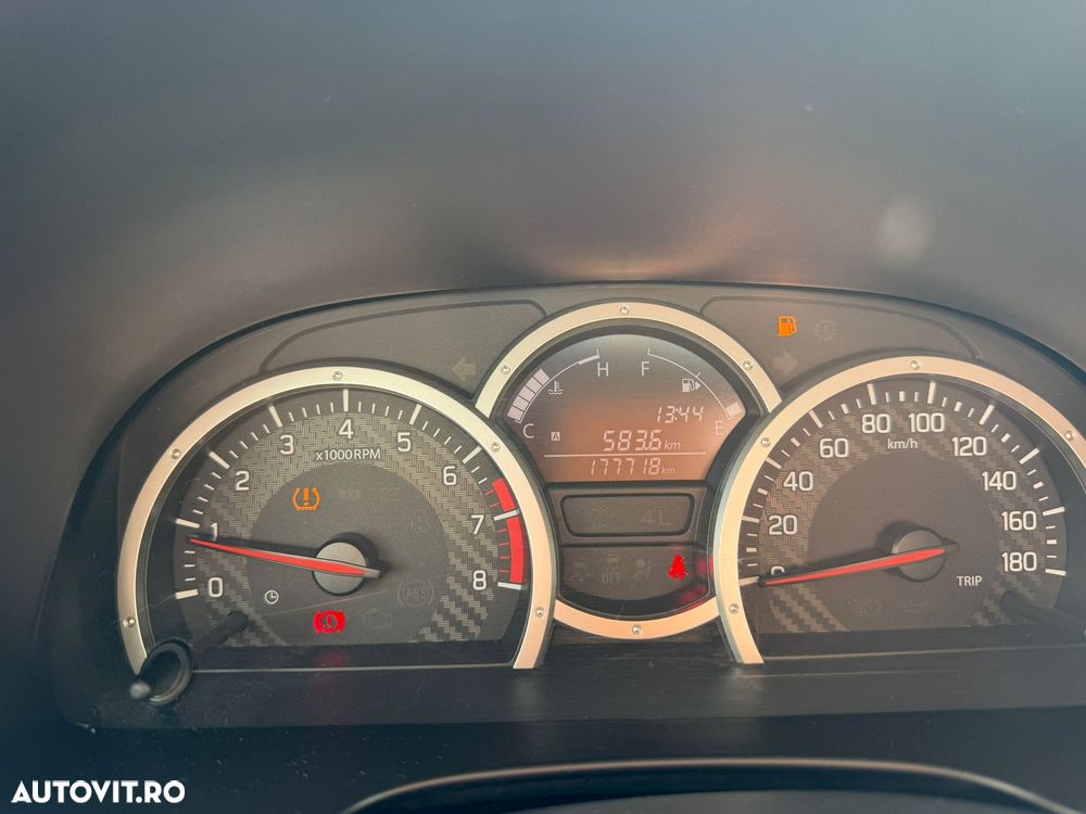 Suzuki Jimny - 12