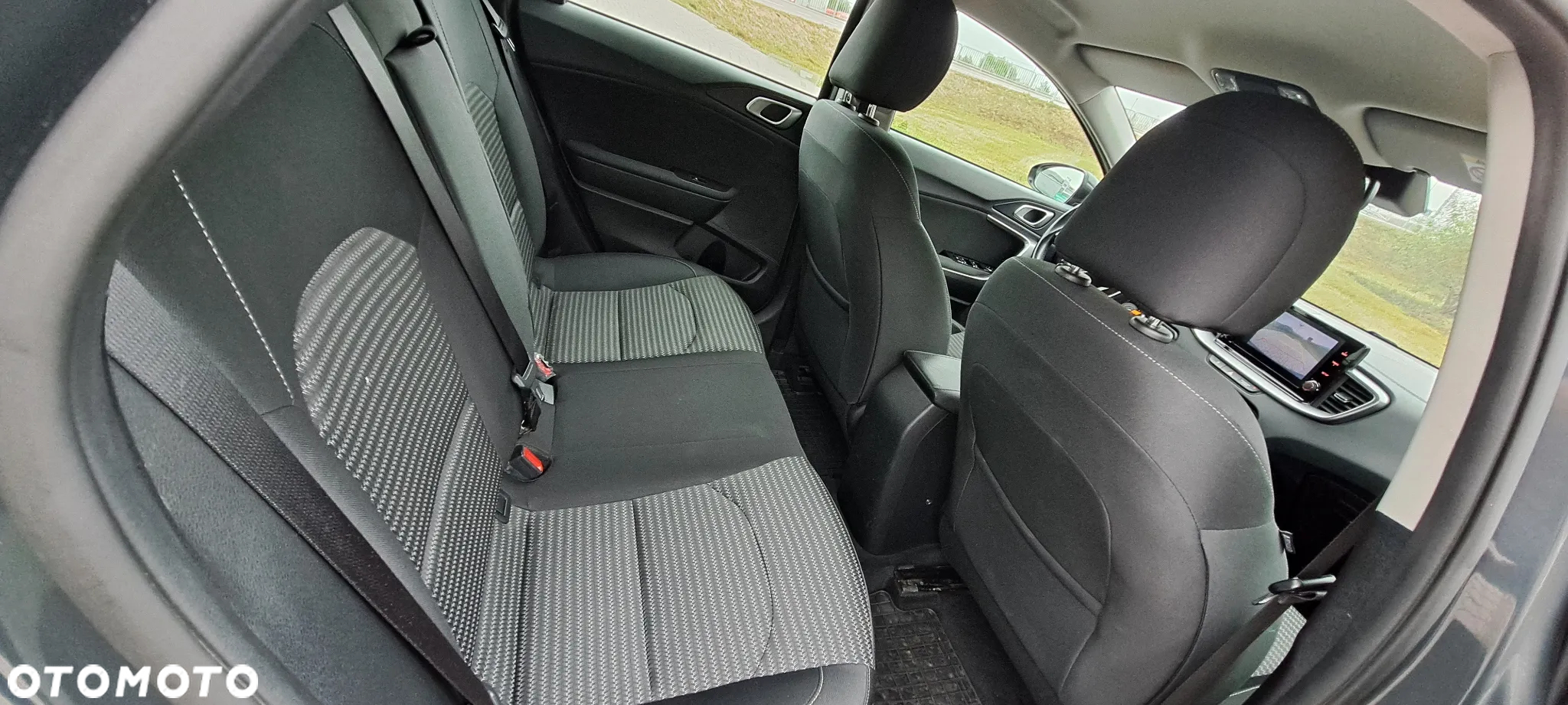 Kia Ceed 1.5 T-GDI M - 40