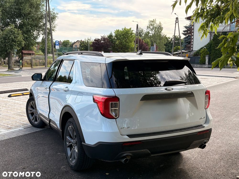Ford Explorer - 5