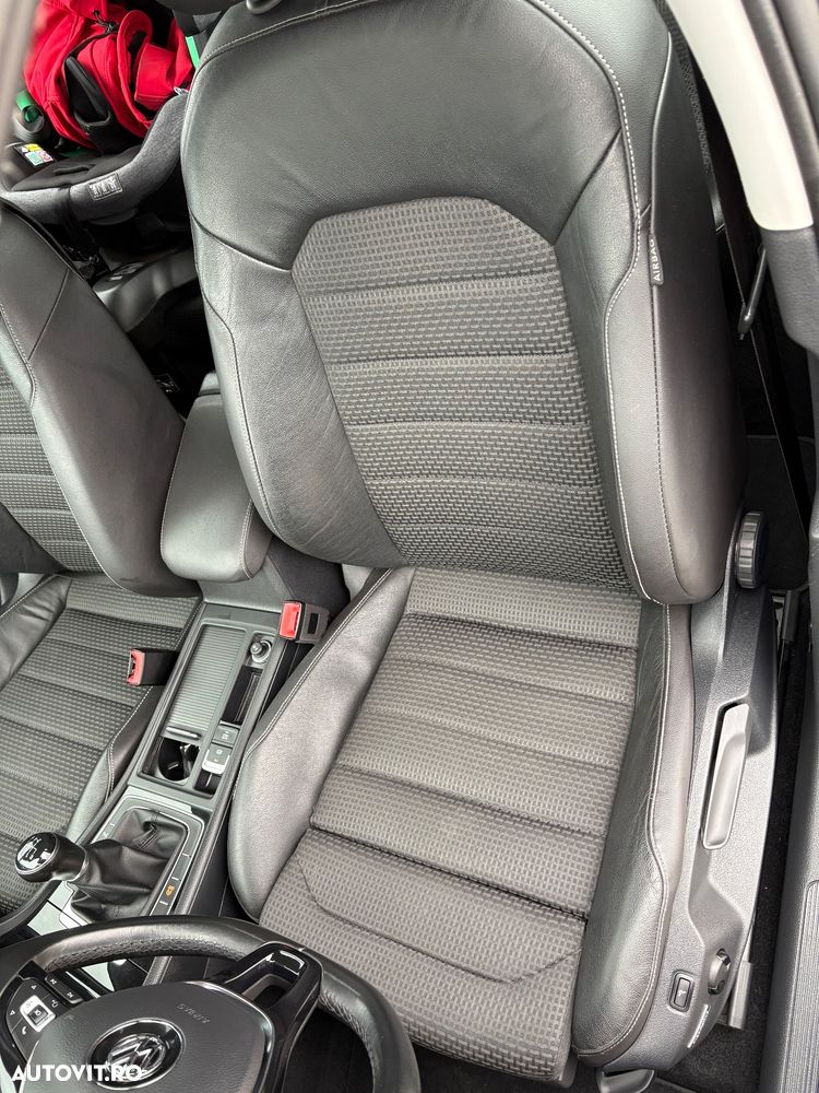 Volkswagen Golf 2.0 TDI (BlueMotion Technology) Comfortline - 20