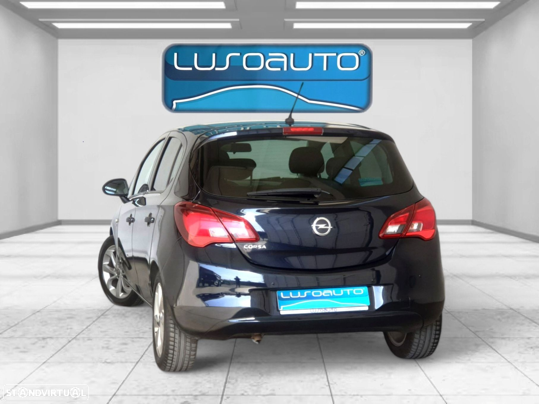 Opel Corsa 1.2 120 Anos - 9