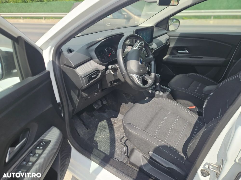 Dacia Logan TCe 90 CVT Comfort - 9
