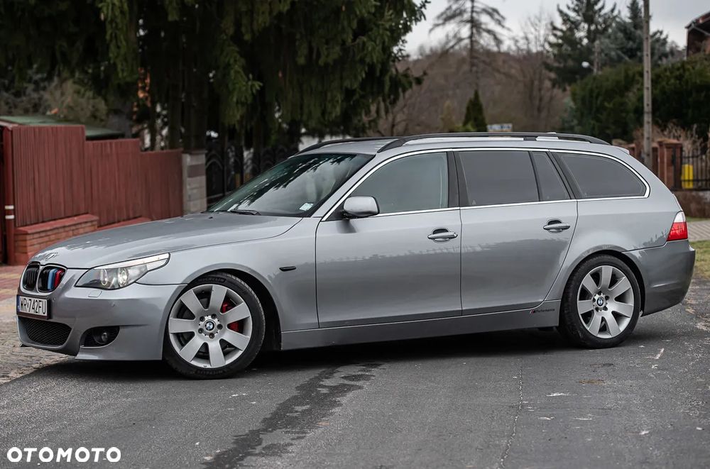 BMW Seria 5 525i - 13