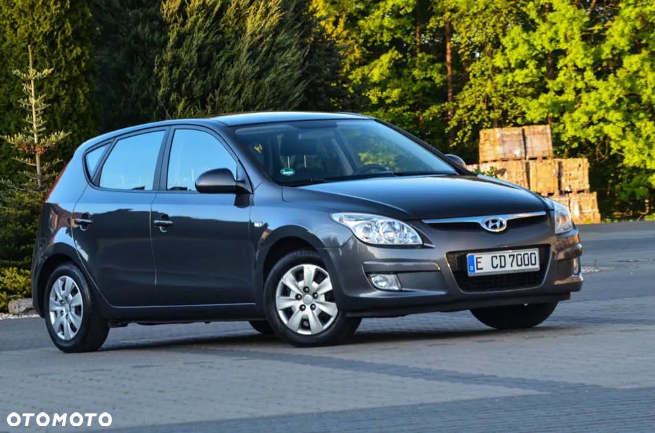 Hyundai i30 1.6 Comfort - 39