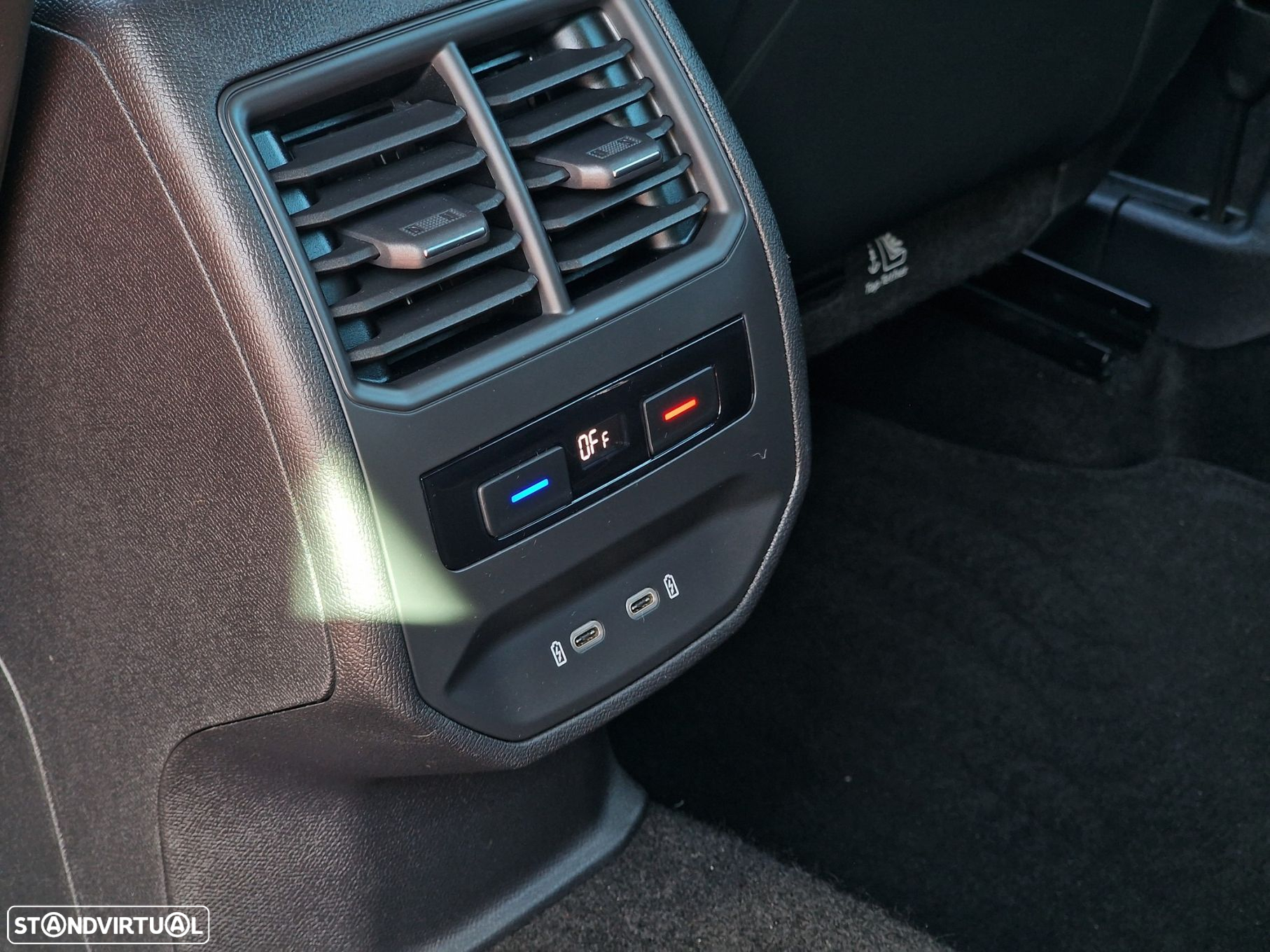 Cupra Leon 1.4 e-Hybrid DSG - 16