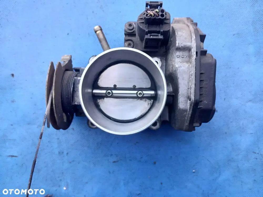PRZEPUSTNICA AUDI A6 C5 A4 B5 volkswagen Passat B5 408237221005 2.4 2.8 V6 408237221005 - 1
