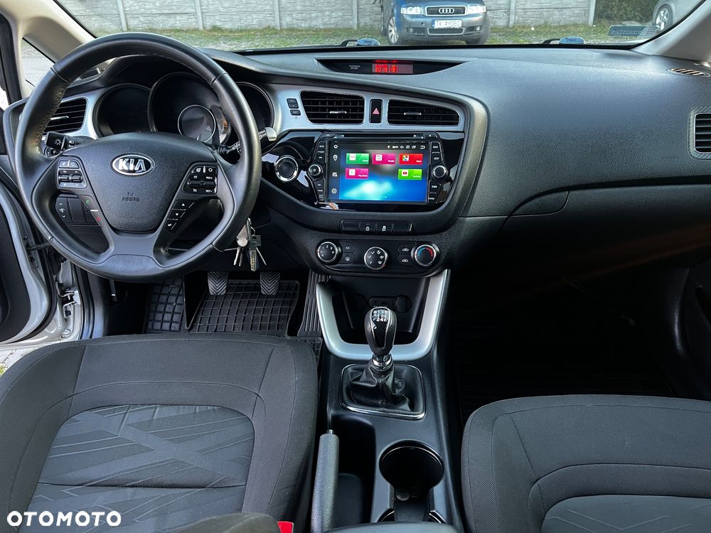 Kia Ceed Cee'd 1.4 CRDi S - 18