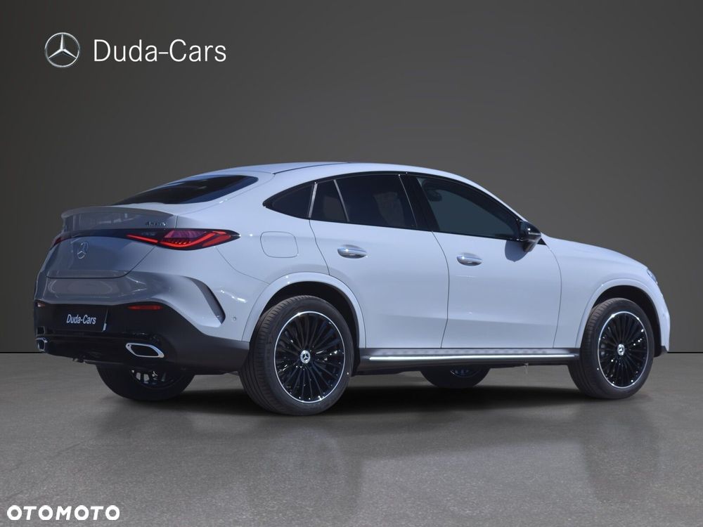 Mercedes-Benz GLC 300 de 4-Matic AMG Line - 3
