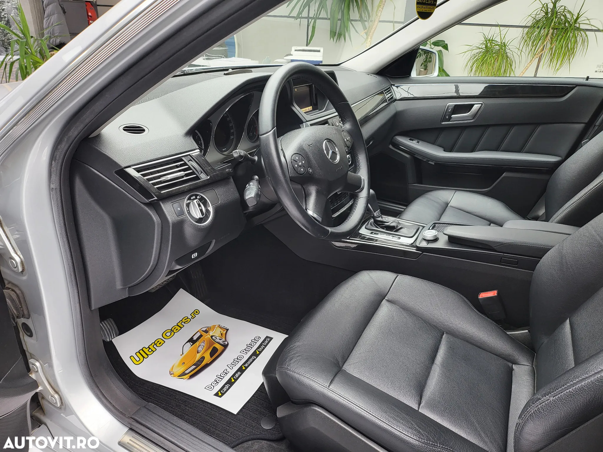 Mercedes-Benz E 200 CDI DPF BlueEFFICIENCY 7G-TRONIC Avantgarde - 15