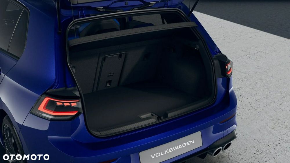 Volkswagen Golf - 10