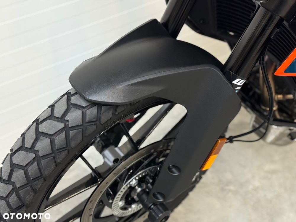 KTM Adventure - 23