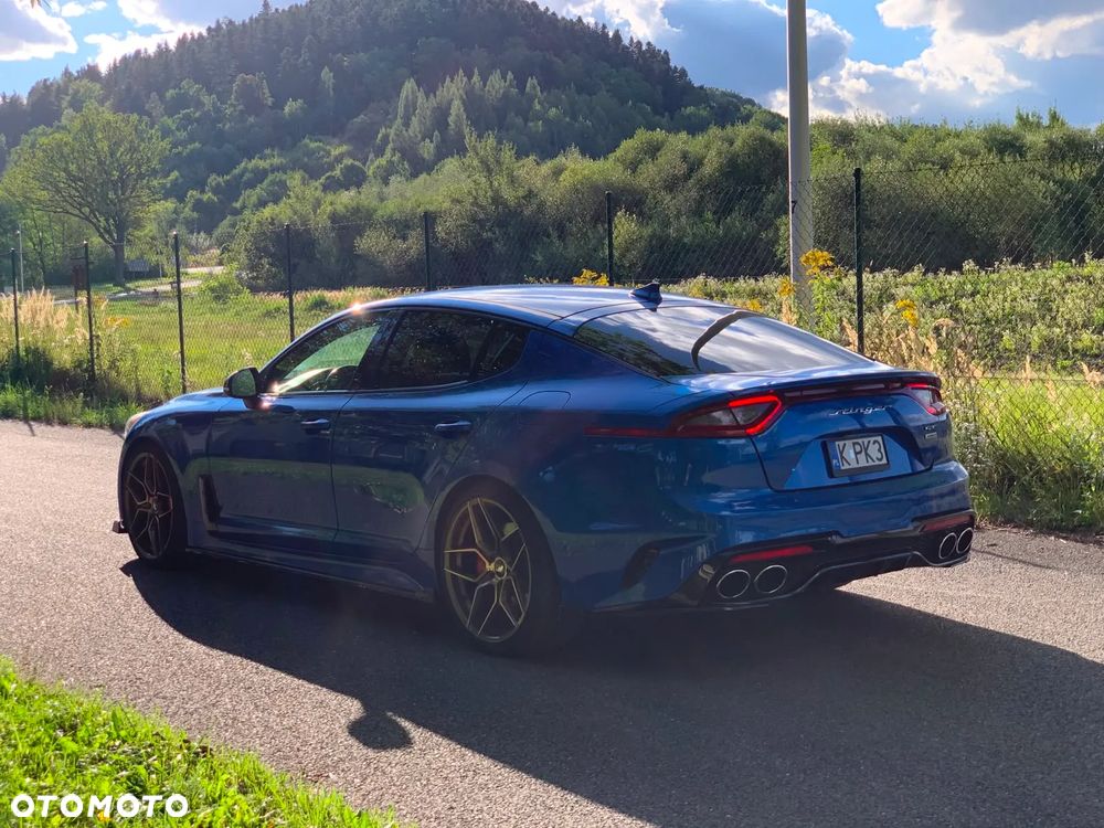 Kia Stinger 3.3 T-GDI AWD GT - 4