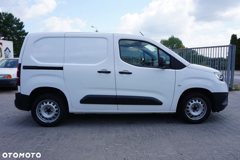 Toyota Proace City - 9