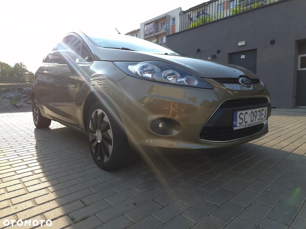 Ford Fiesta 1.25 Trend EU5 - 18