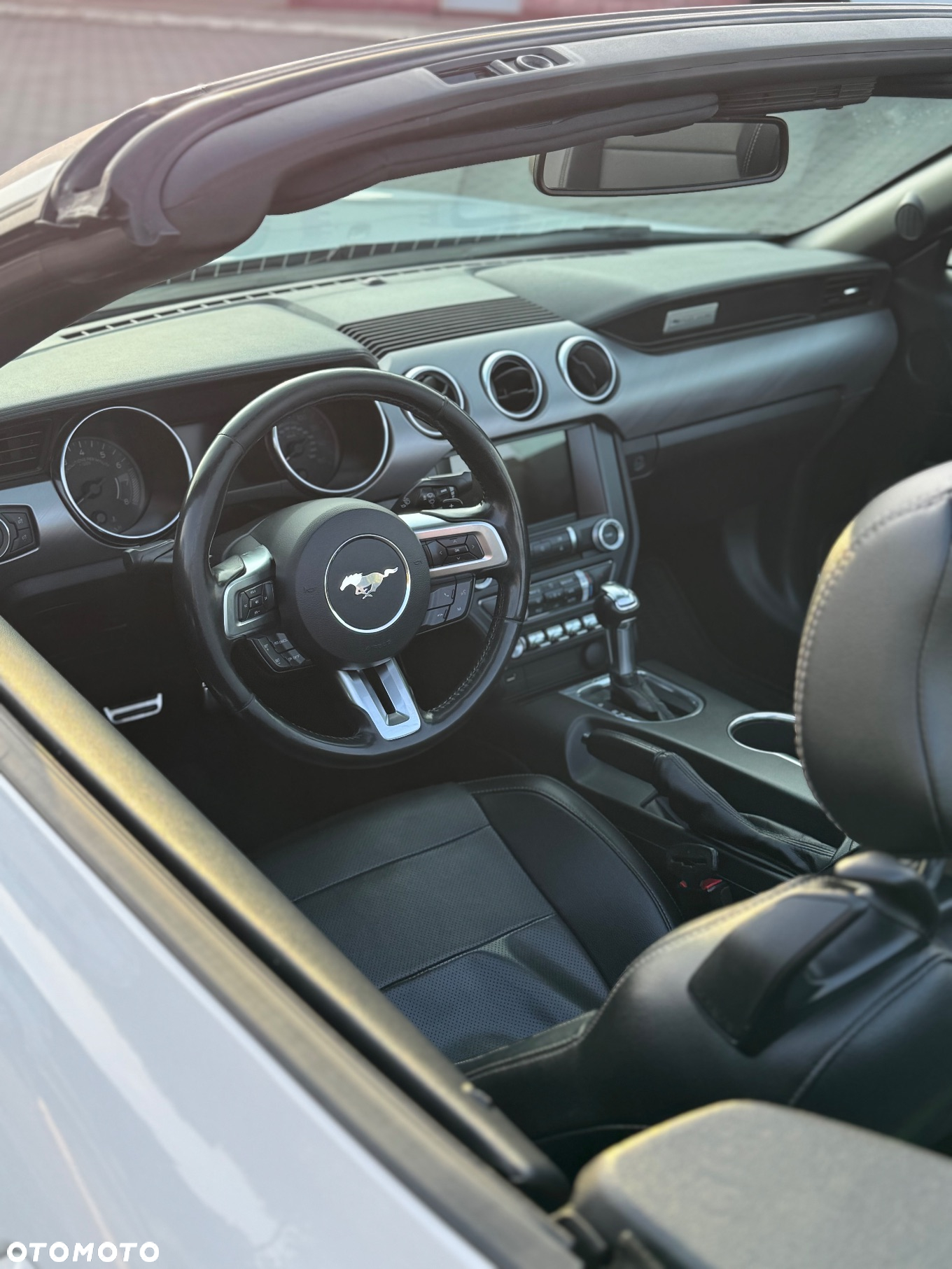 Ford Mustang 2.3 EcoBoost - 17