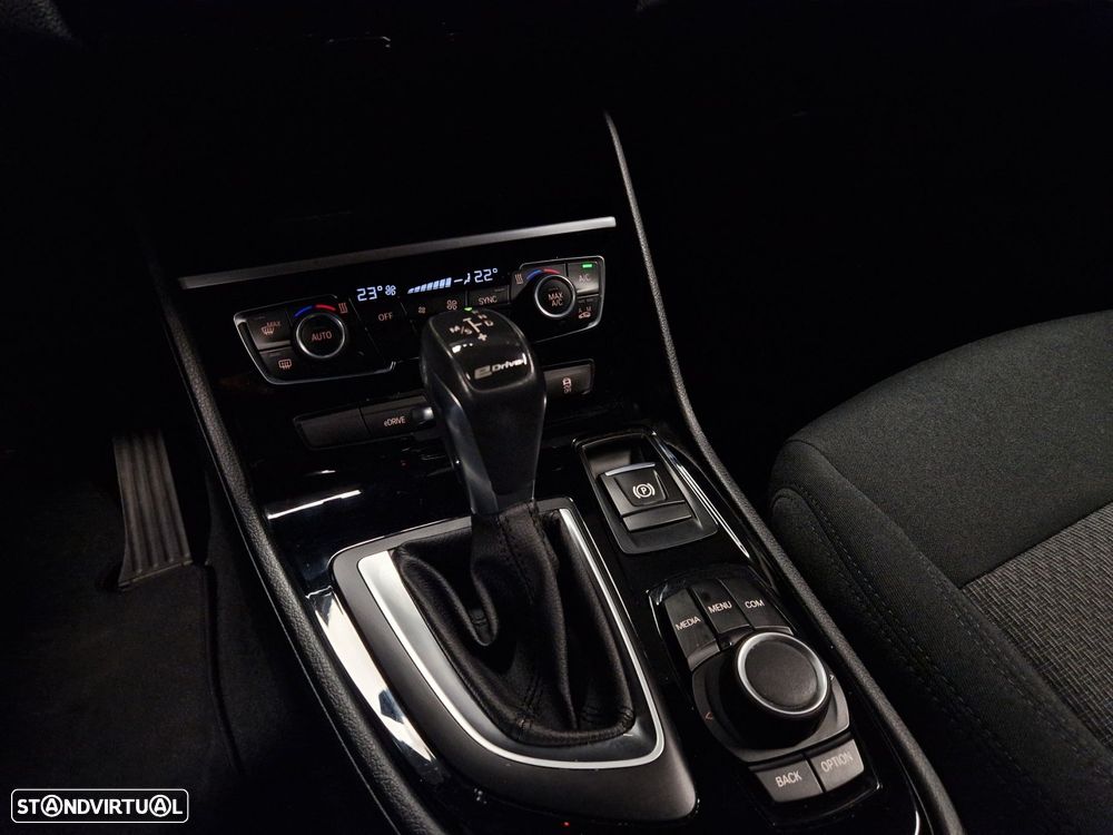 BMW 225xe Active Tourer Advantage - 15