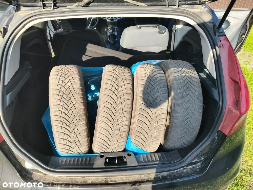 Ford Fiesta 1.25 Champions Edition - 15