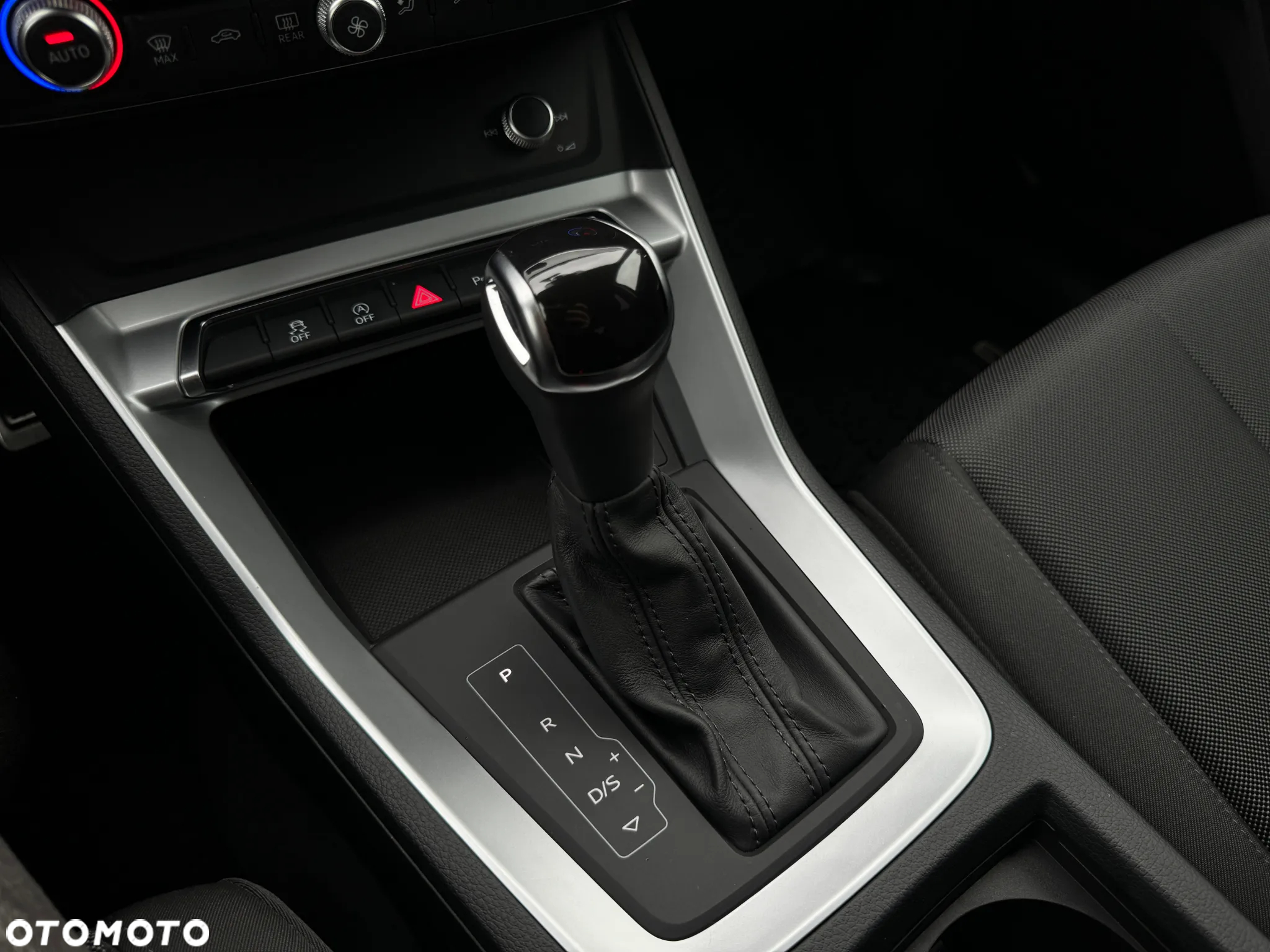 Audi Q3 40 TFSI Quattro S tronic - 36