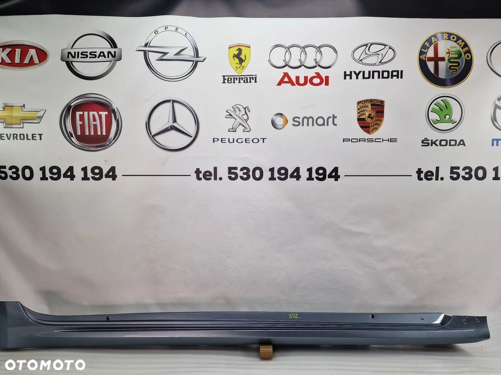 TOYOTA COROLLA E21 SEDAN 18- PRAWA LISTWA PROGOWA / NAKŁADKA PROGU , NR 75850-02230 , NR AUKCJI PR352 - 1