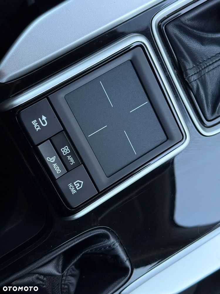 Mitsubishi Eclipse Cross - 34
