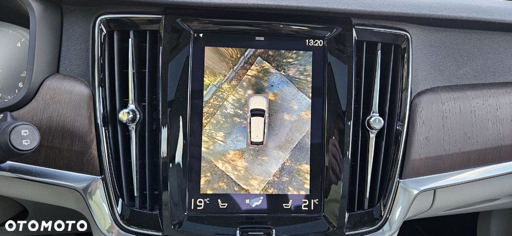 Volvo V90 Cross Country B5 D AWD Pro - 32