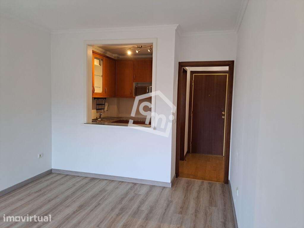 Apartamento T1 em Matosinhos para arrendamento (Paragem Metro Parque R - Grande imagem: 5/16