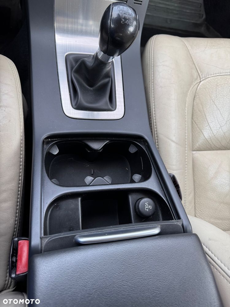 Volvo V70 2.0D Summum - 23