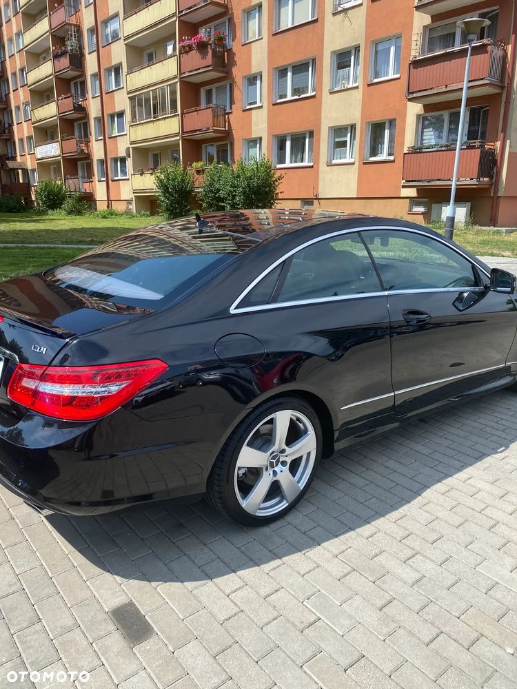 Mercedes-Benz Klasa E 350 CDI BlueEff - 1