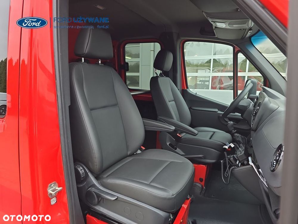 Mercedes-Benz Sprinter - 5