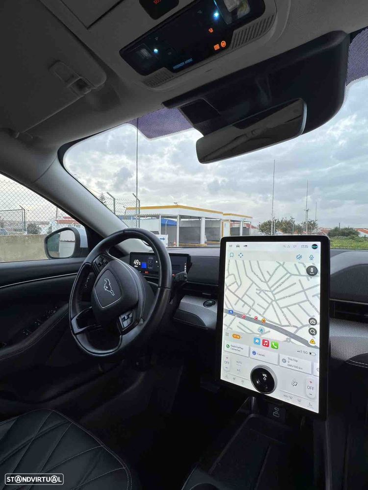 Ford Mustang Mach-E Standard - 25