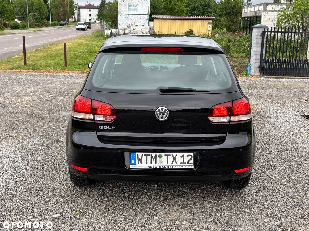 Volkswagen Golf - 27