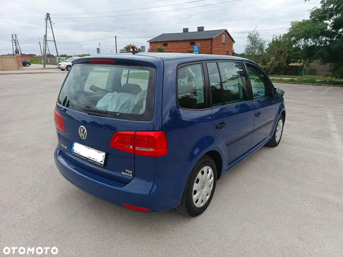 Volkswagen Touran 1.6 TDI DPF BlueMotion Technology Comfortline - 4
