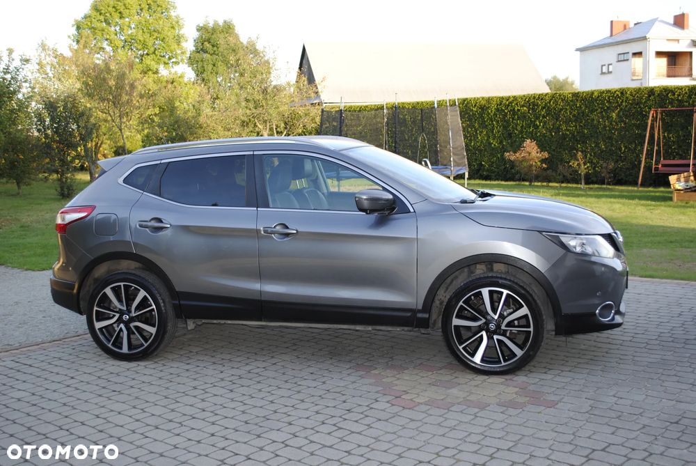 Nissan Qashqai 1.6 DCi N-Connecta - 8