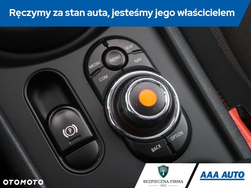 MINI Clubman - 16